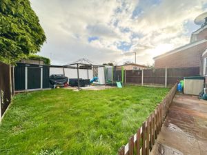 Photo 15- click for photo gallery